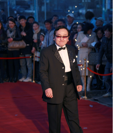 Ч.Түвшин: Уран бүтээлээр дамжин гарах дэлбэрэлтүүд намайг илэрхийлнэ